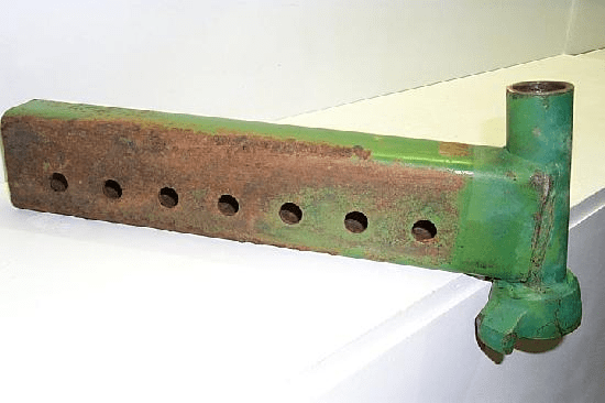 AXLE EXTENSION - R.H.