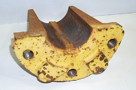 AXLE SLEEVE