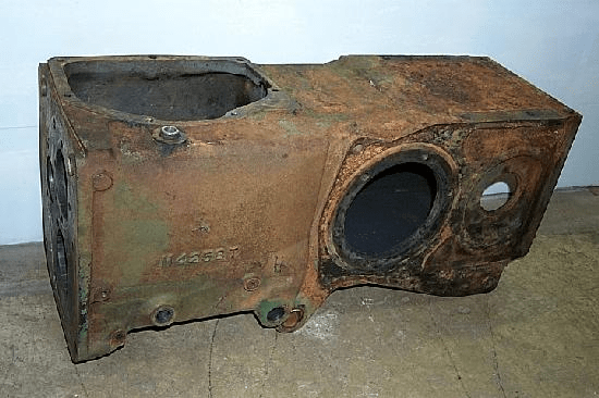 TRANSMISSION CASE