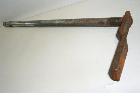 LEVER SHAFT - LOWER