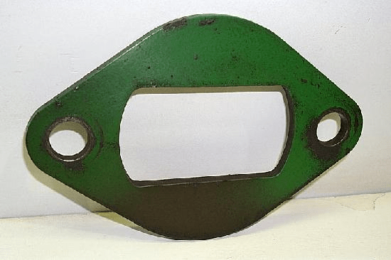 AXLE PIVOT PIN RETAINER