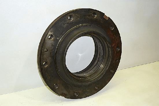 WHEEL HUB