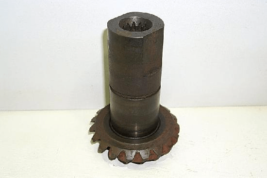 PUMP DRIVE PINION