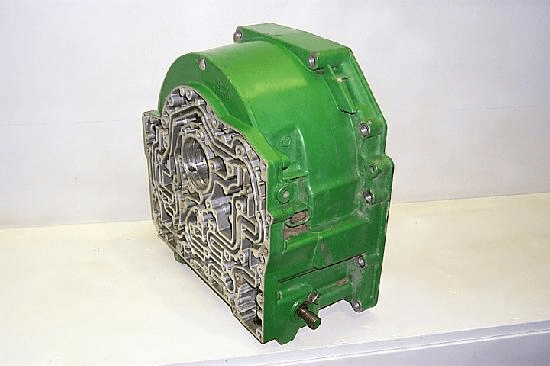 CLUTCH HOUSING