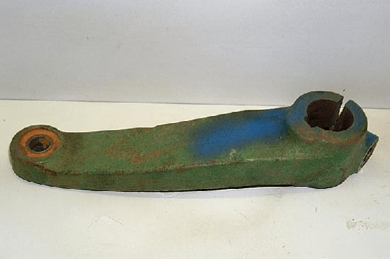 STEERING ARM - R.H.