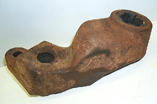 STEERING ARM - R.H.