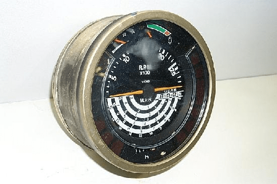 INSTRUMENT CLUSTER
