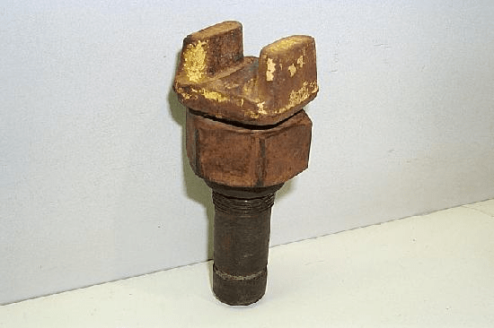 JACK SCREW WITH NUT