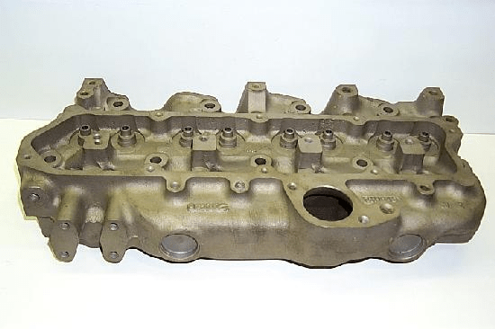CYLINDER HEAD