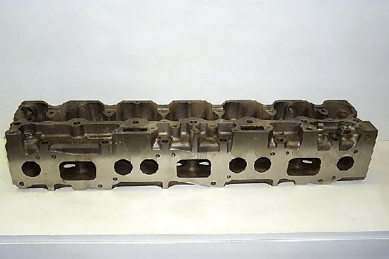 CYLINDER HEAD