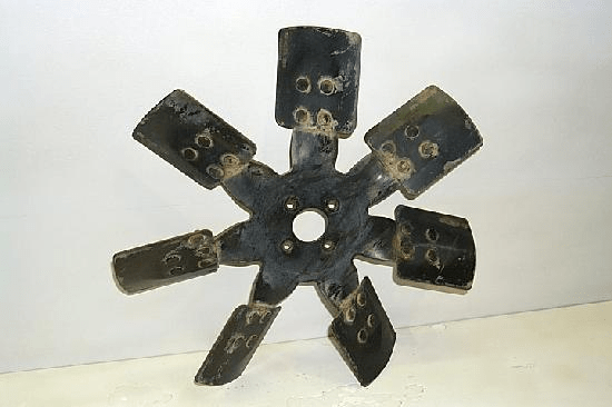 FAN BLADE