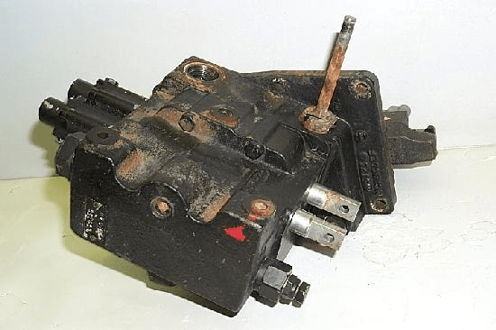 DUAL SELECTIVE CONTROL VALVE ASSEMBLY