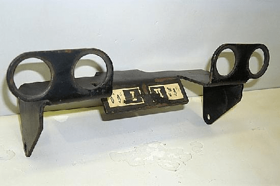 BREAKAWAY COUPLER BRACKET