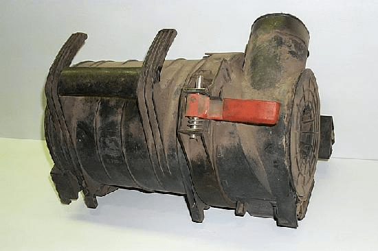 AIR CLEANER