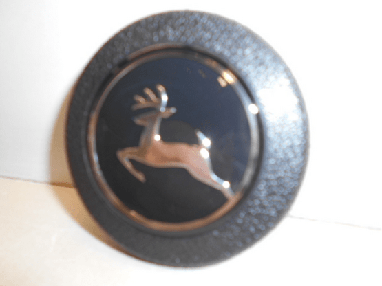 STEERING WHEEL EMBLEM