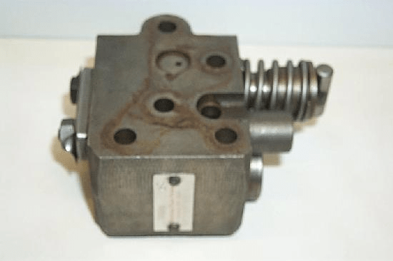 ROCKSHAFT CONTROL VALVE