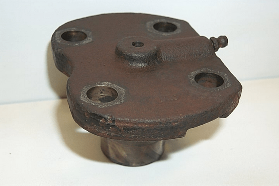 TRUNNION - UPPER