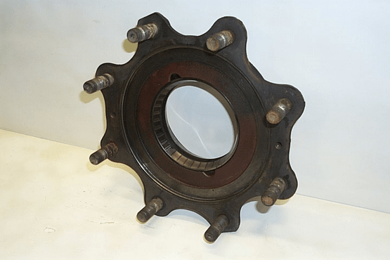 WHEEL HUB