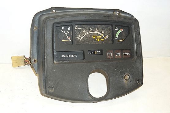 INSTRUMENT PANEL
