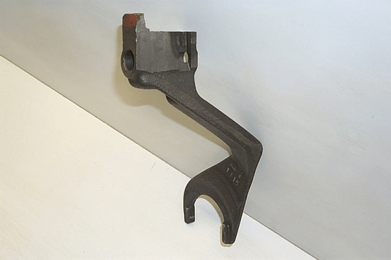 GEAR SHIFT FORK - L.H. INNER