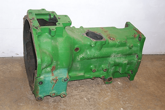 CLUTCH HOUSING