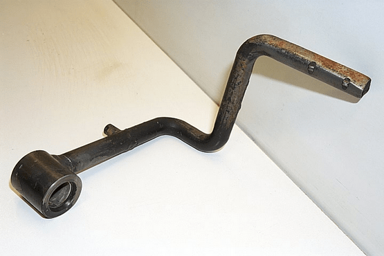 THROTTLE PEDAL