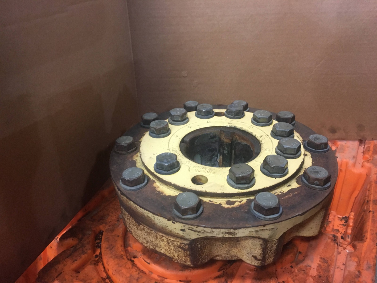 REAR HUB ASSEMBLY