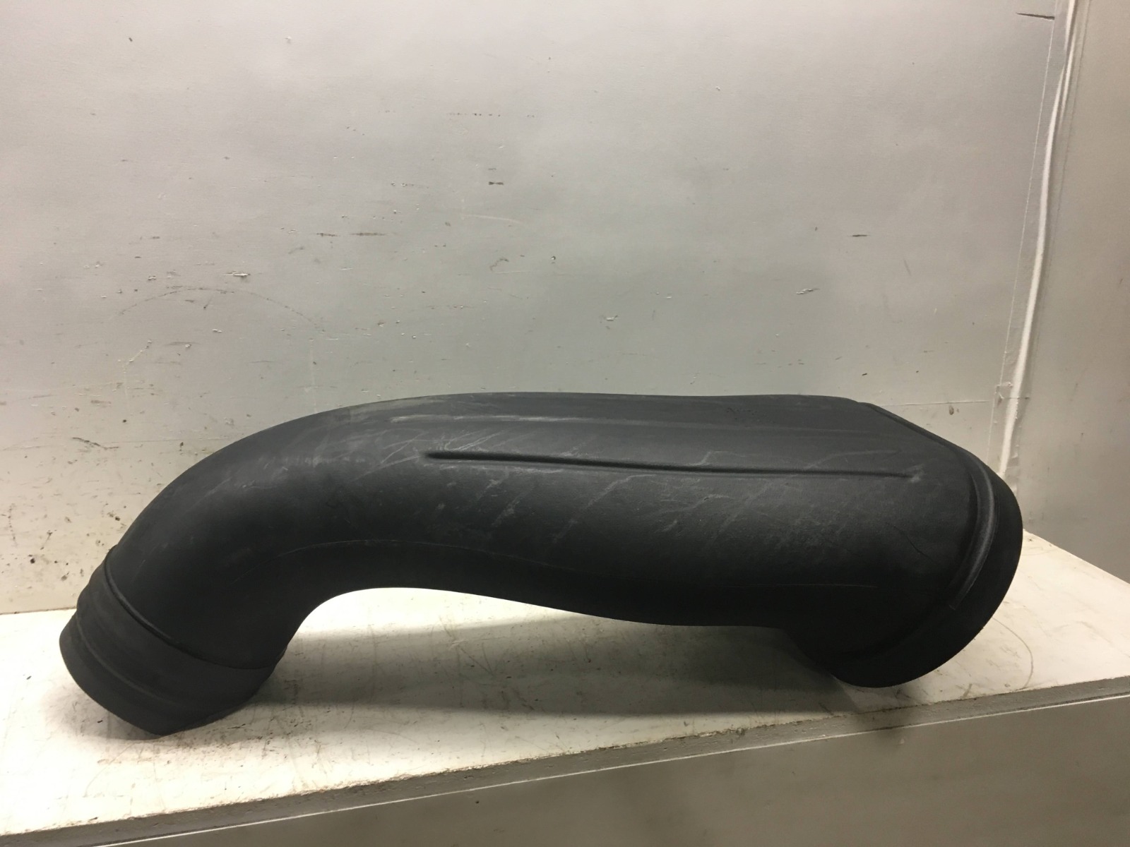 AIR INTAKE TUBE
