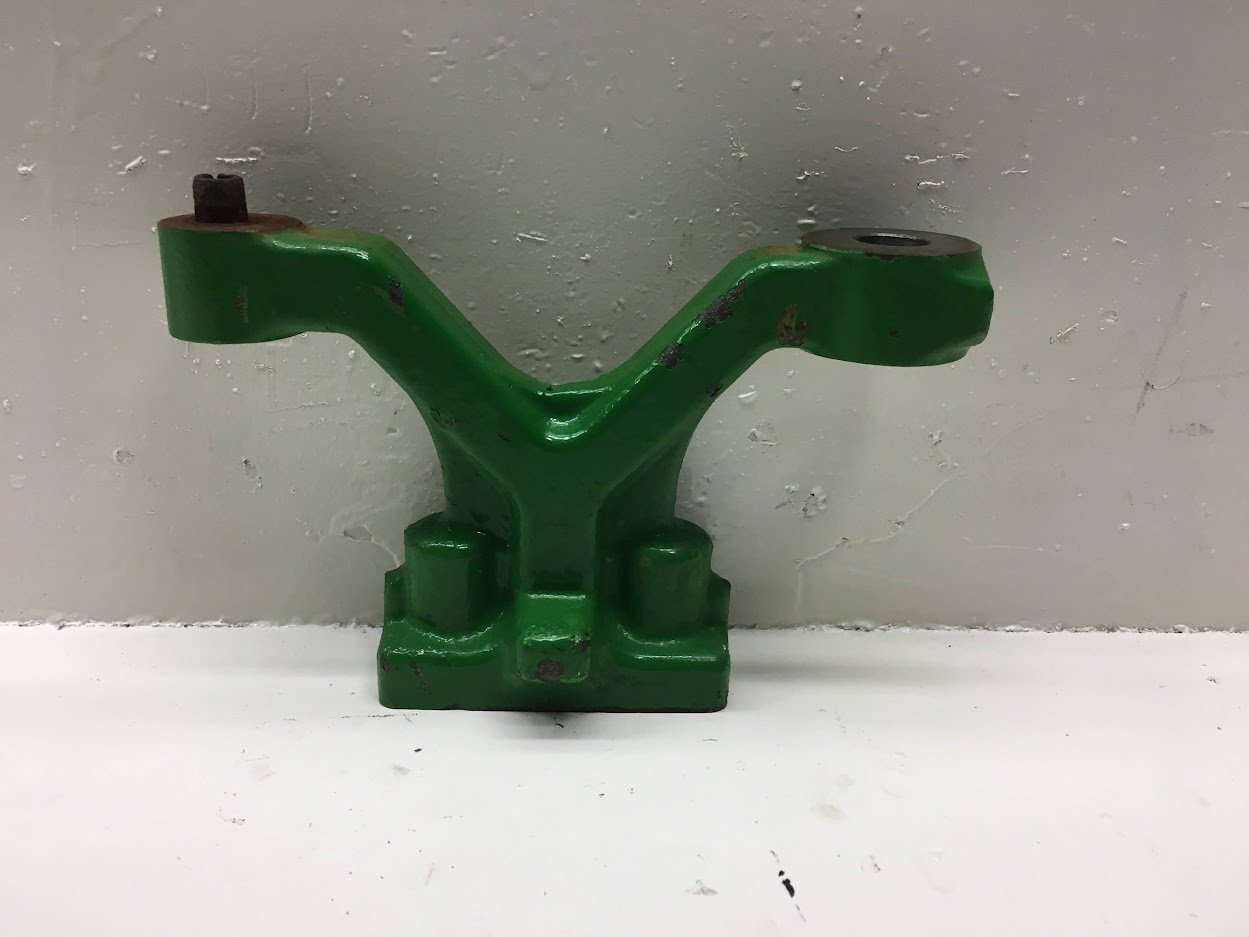 LIFT BRACKET