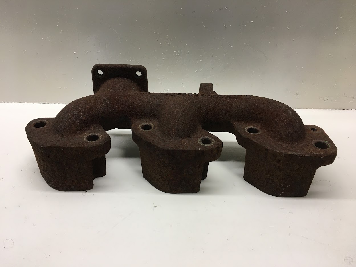 EXHAUST MANIFOLD