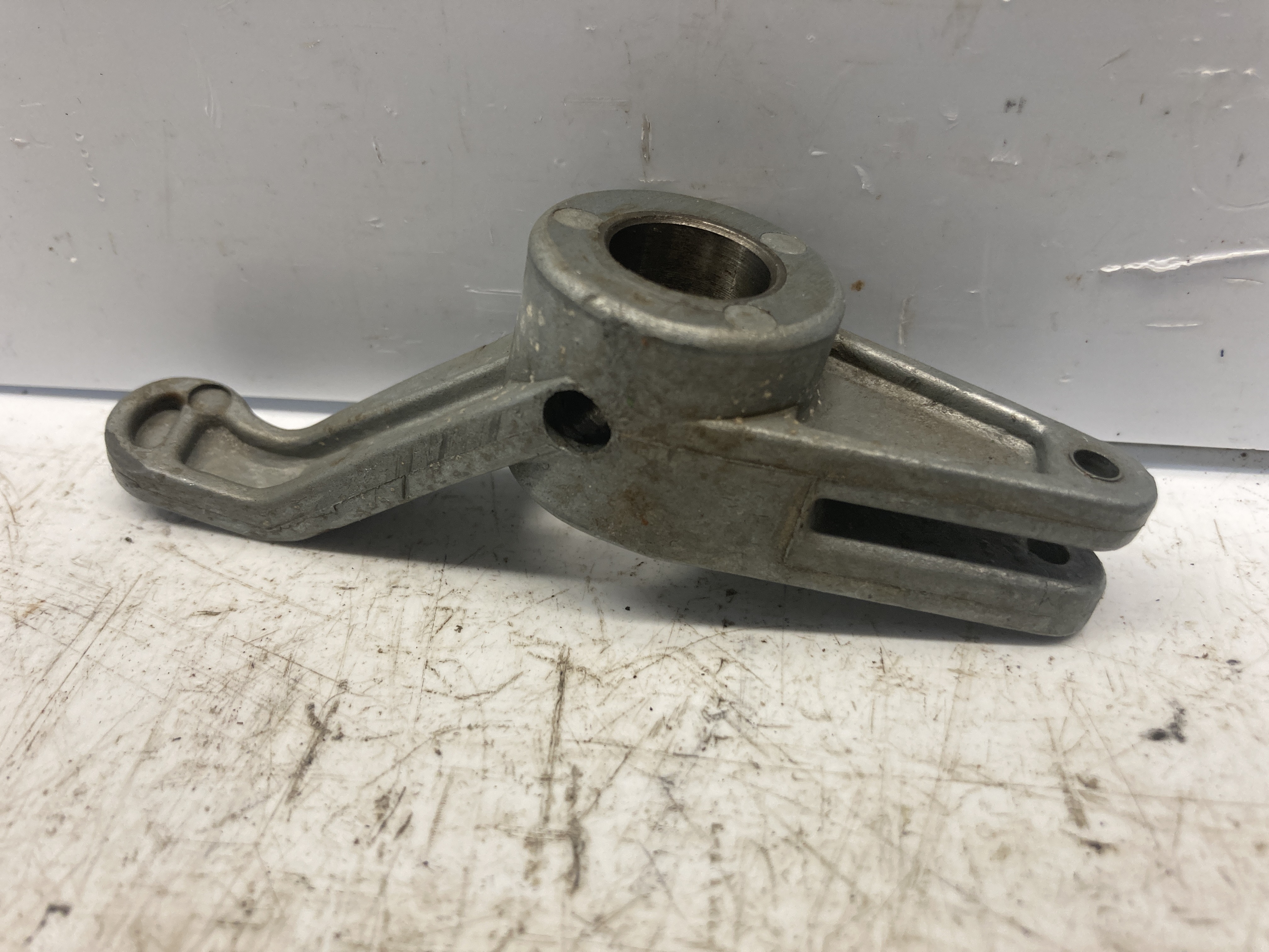 ARM CLUTCH VALVE