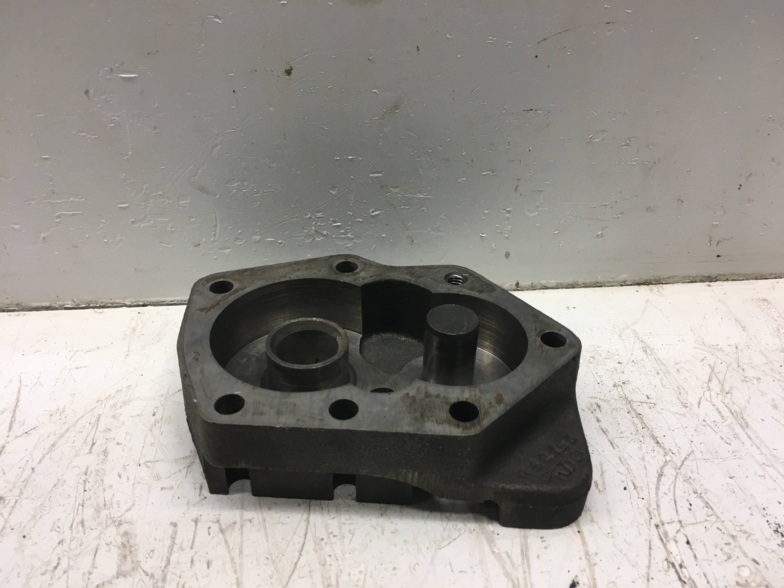OIL PUMP BODY