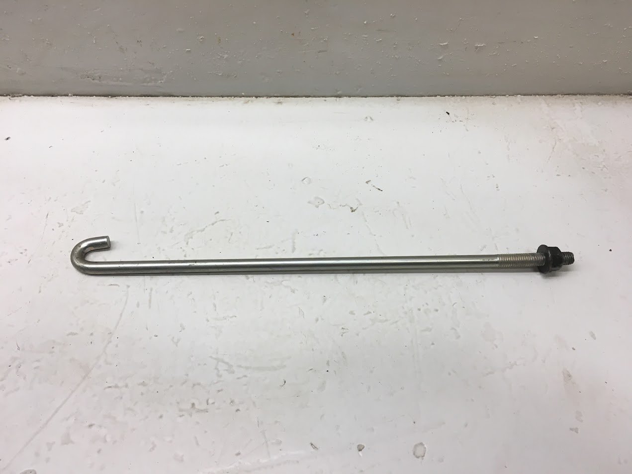 BATTERY HOLD DOWN