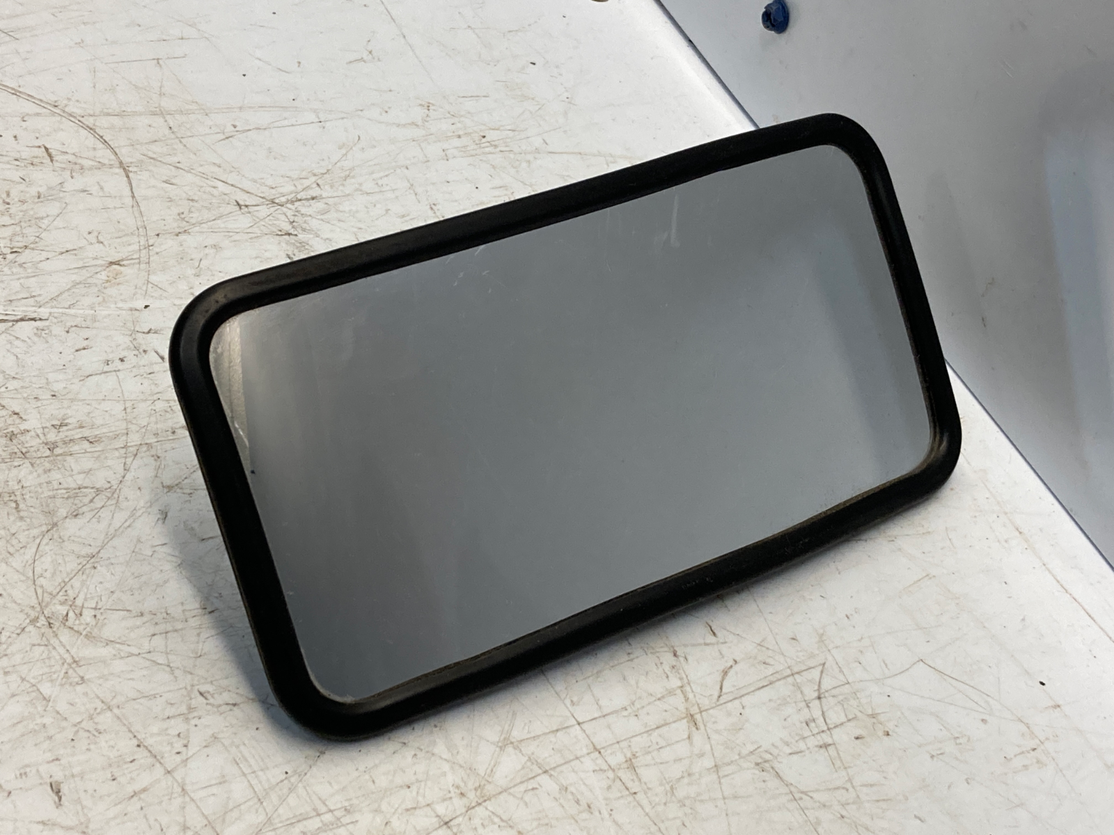REAR VIEW MIRROR