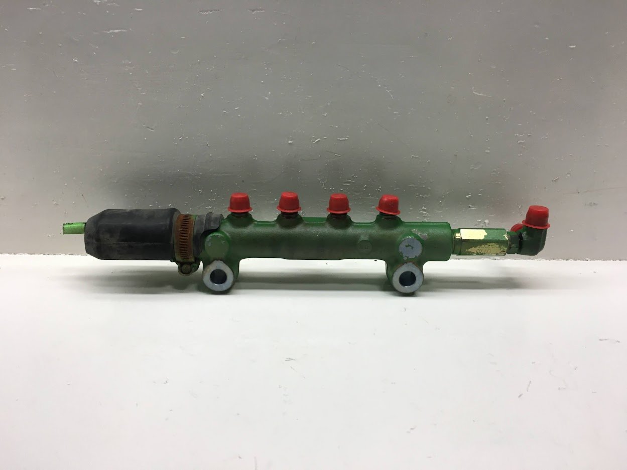 FUEL RAIL