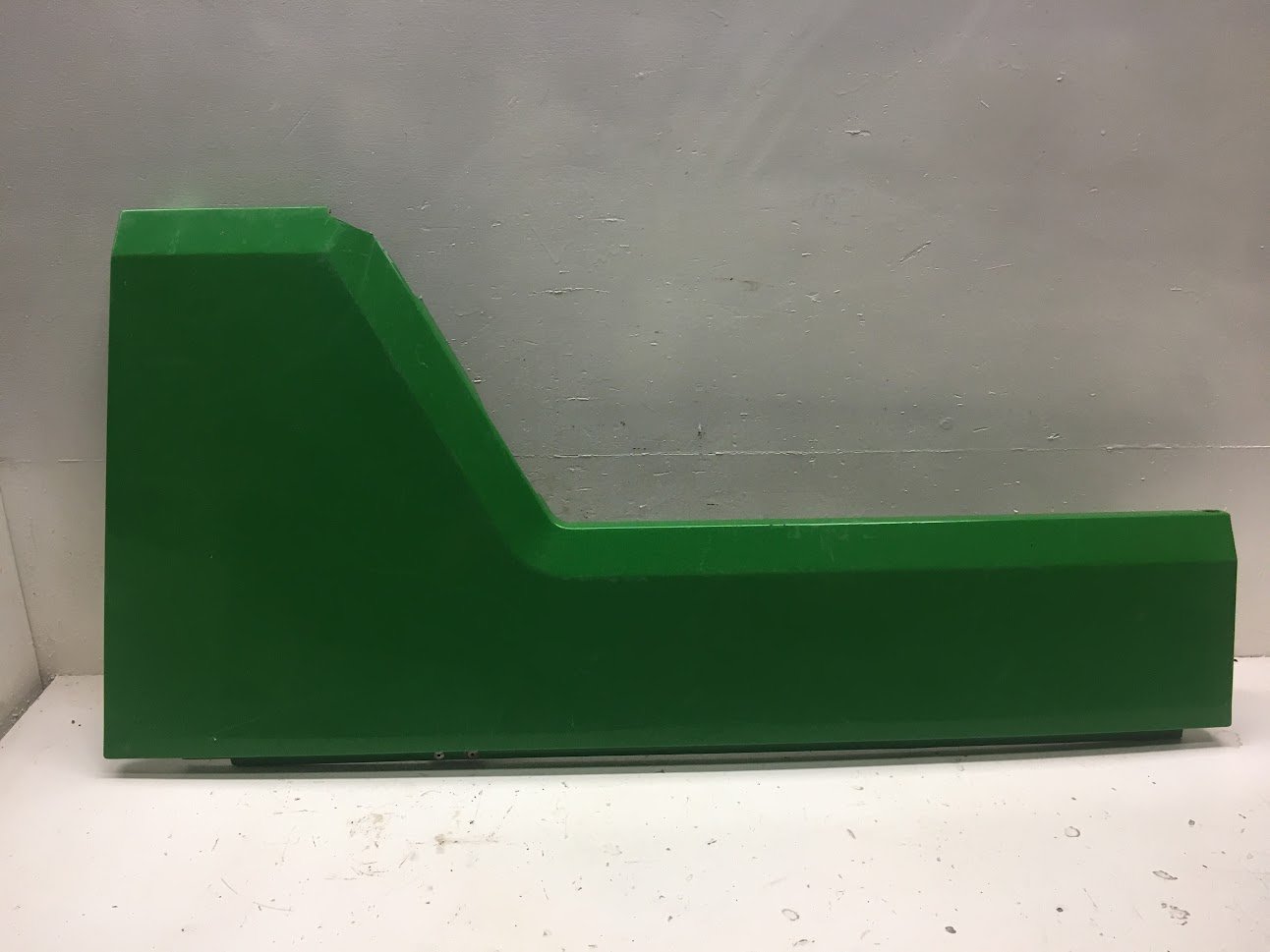 PANEL - R.H.